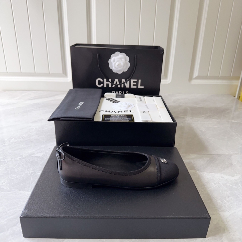 Chanel Flat Shoes